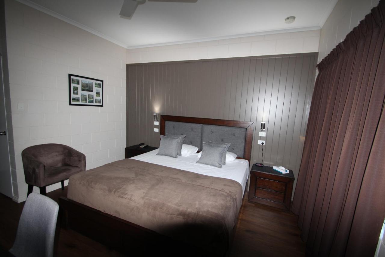 Colonial Rose Motel Townsville Bagian luar foto