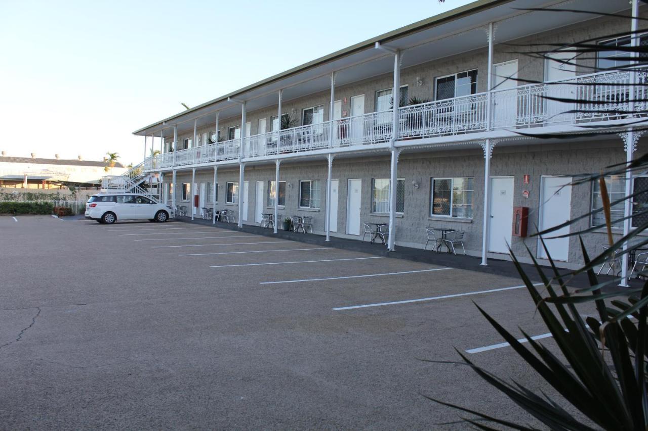 Colonial Rose Motel Townsville Bagian luar foto