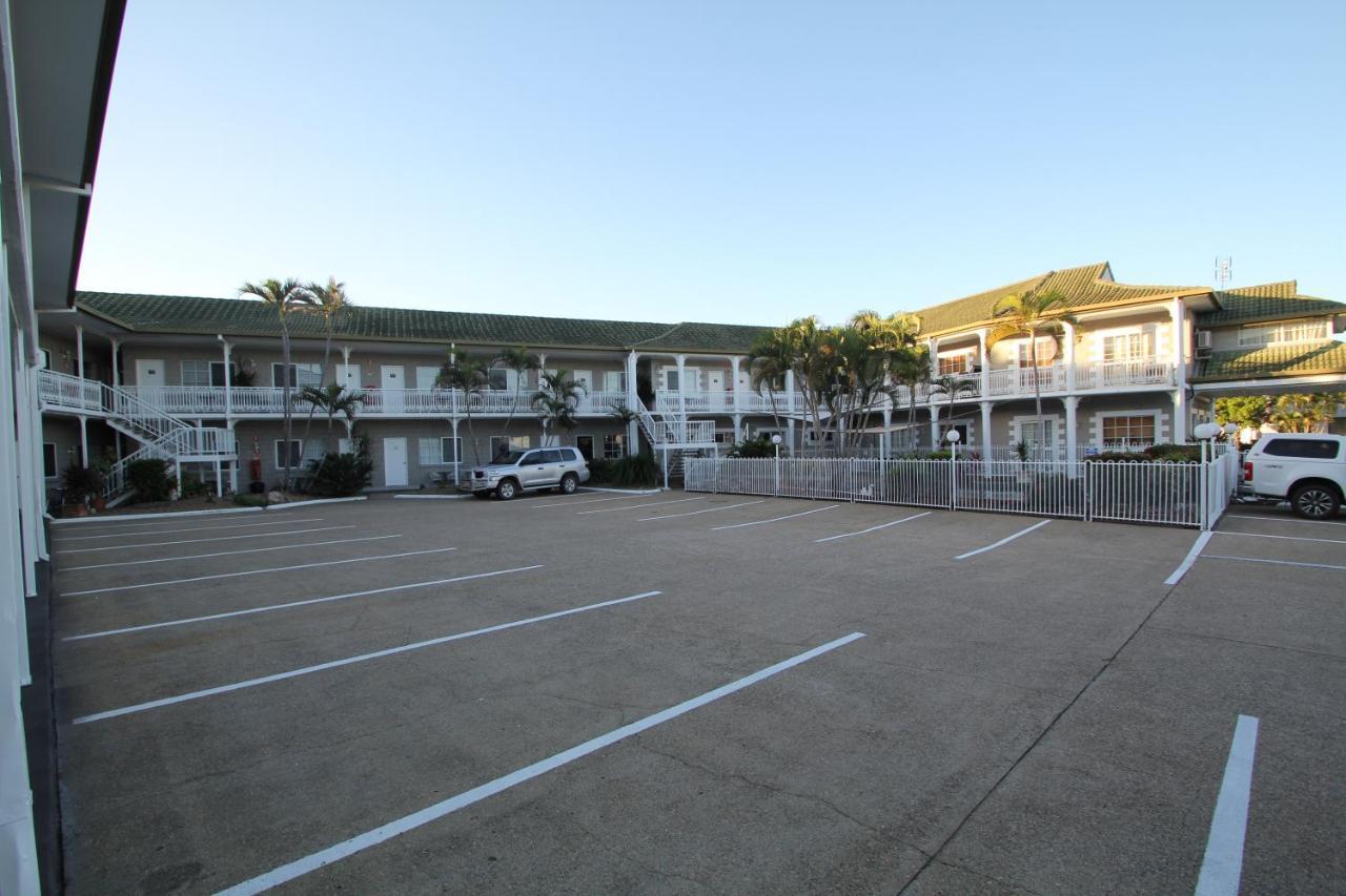 Colonial Rose Motel Townsville Bagian luar foto